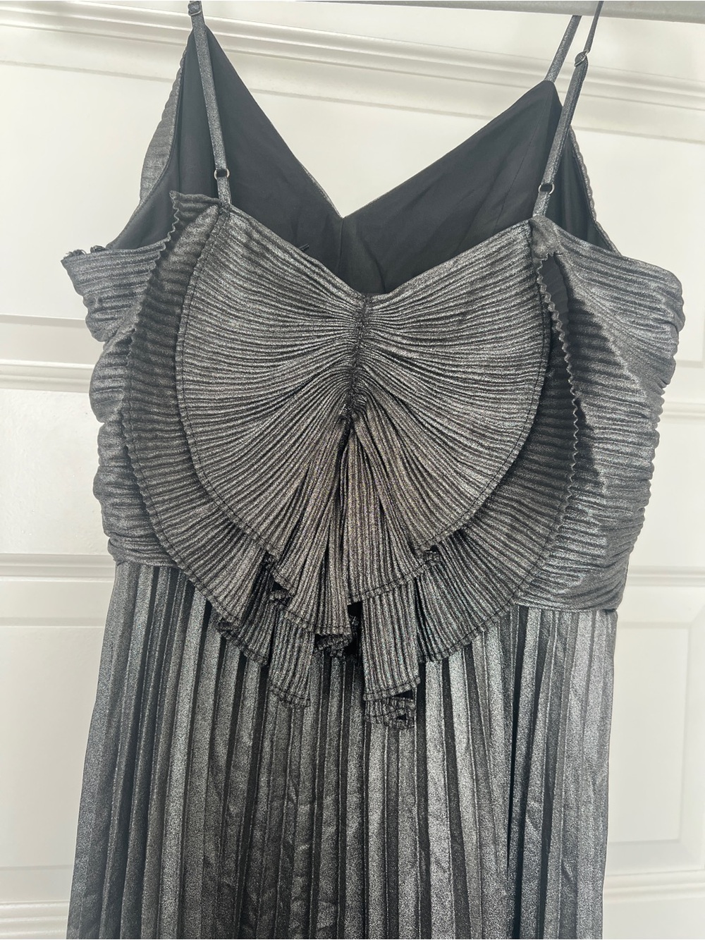 Express Metallic Pleated Bow Back Mini Dress M NWT - Picture 6 of 8